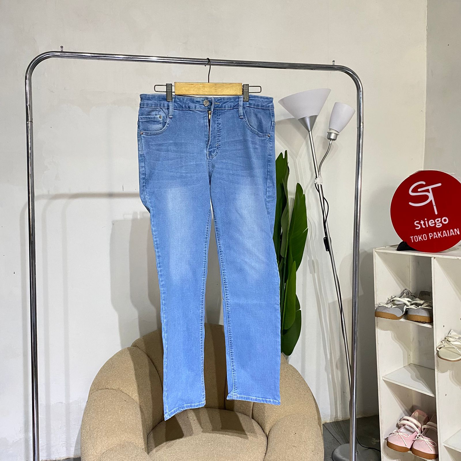 Celana wanita jeans pencil 0980