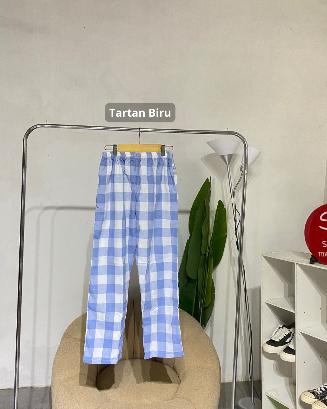 Celana panjang pria tartan santai