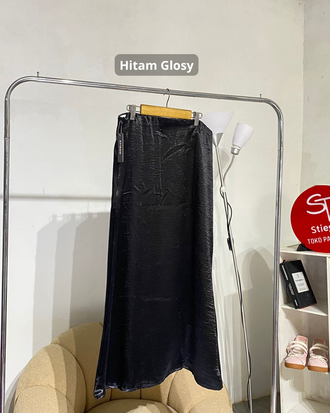 Rok wanita satin polos