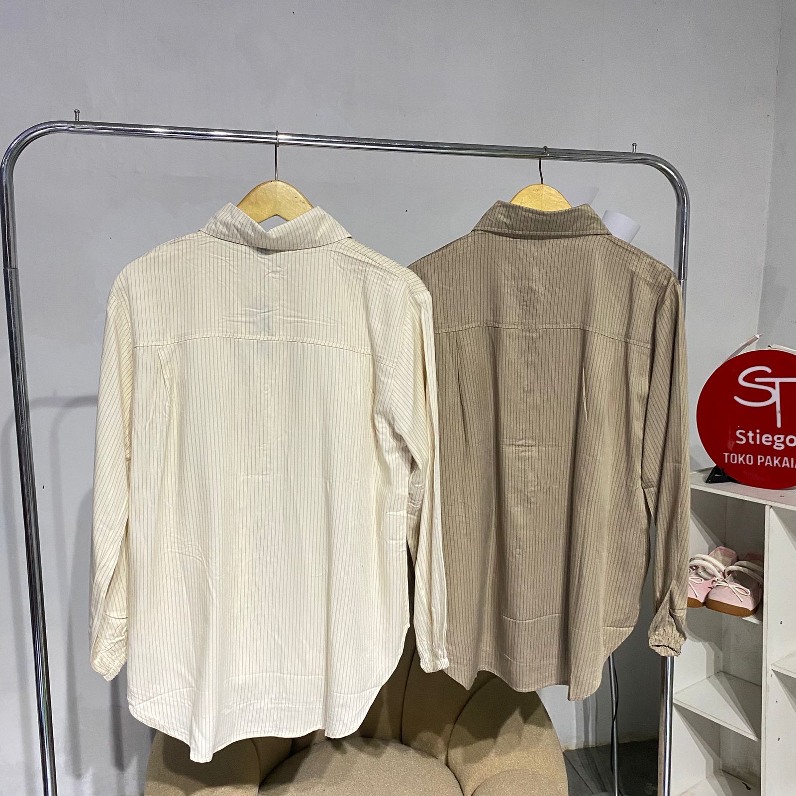 kemeja  wanita bordir stripe