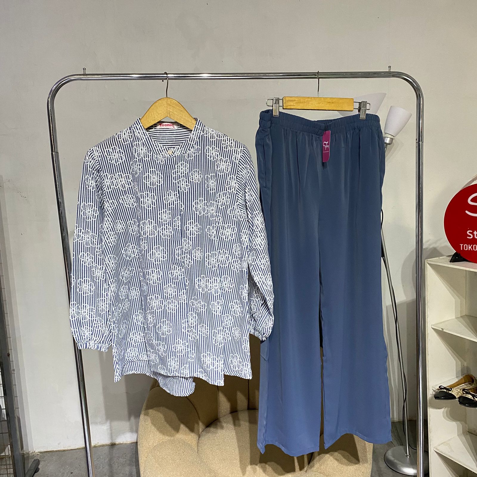 onset  wanita  blouse bs9  Tooniq bunga