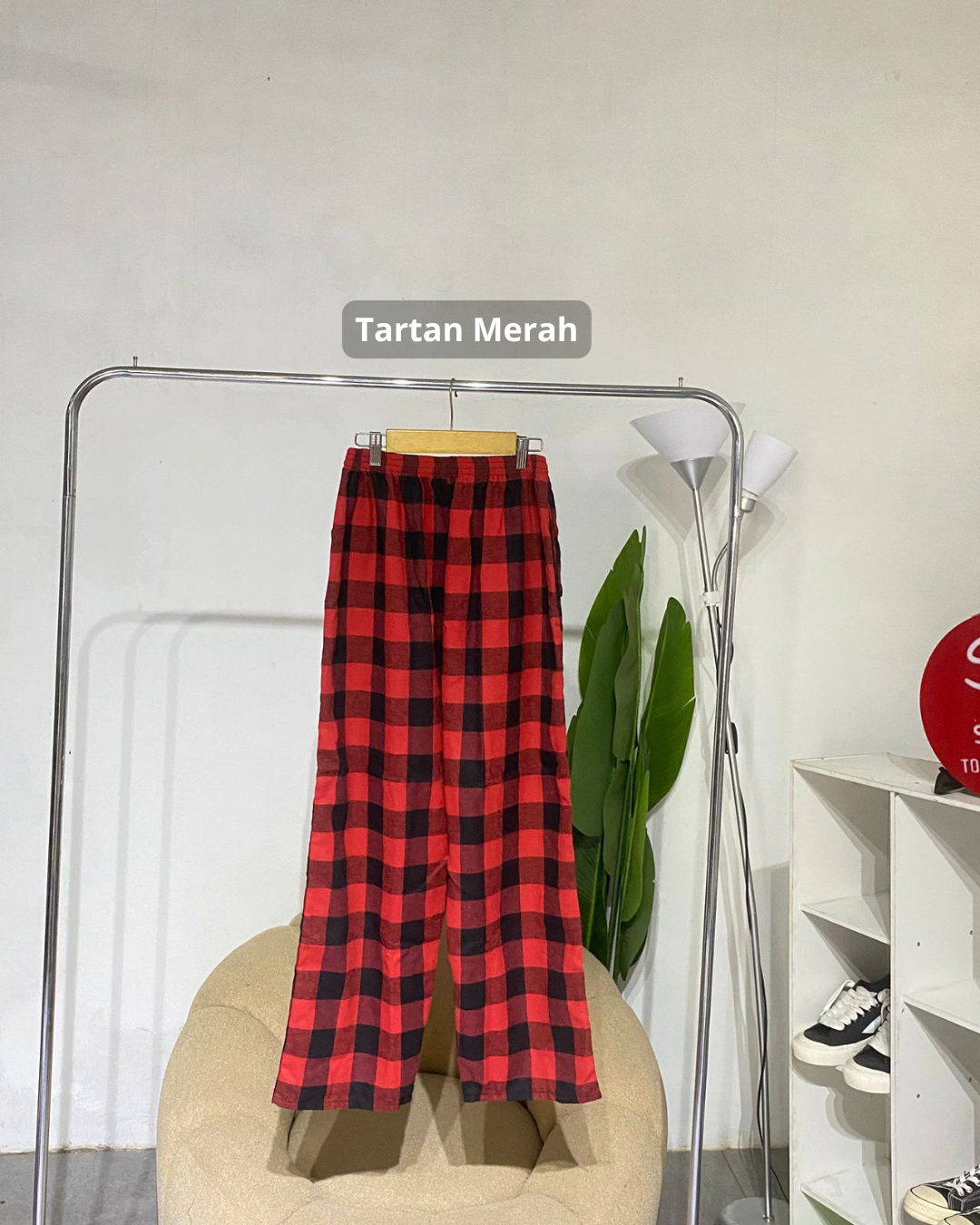 Celana panjang pria tartan santai