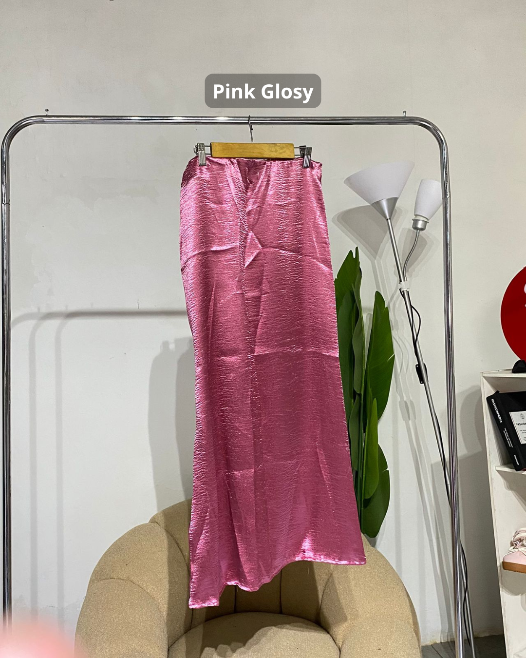 Rok wanita satin polos