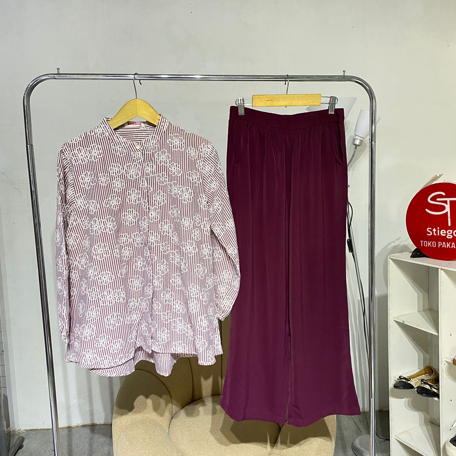 onset  wanita  blouse bs9  Tooniq bunga