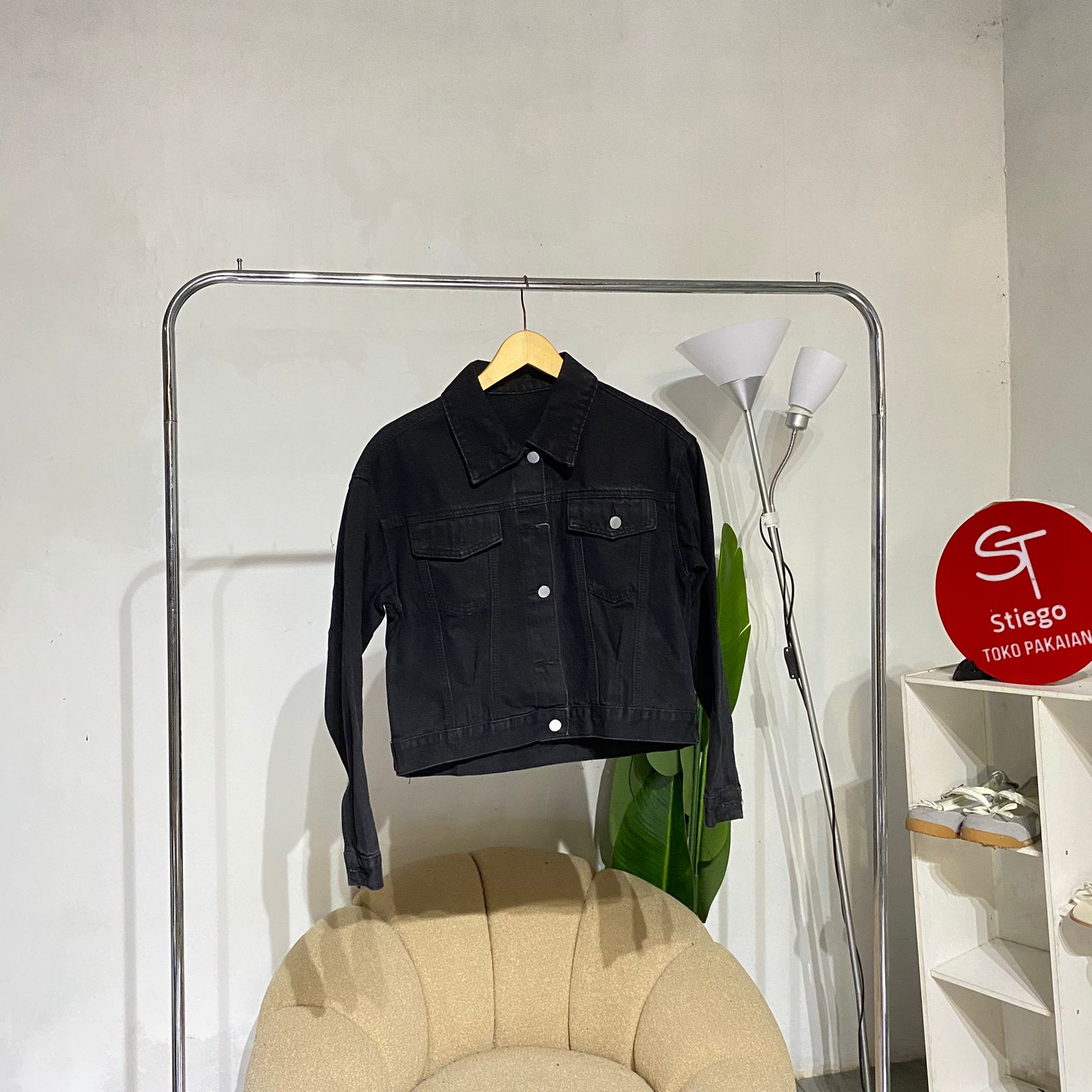 Jaket  wanita crop 145