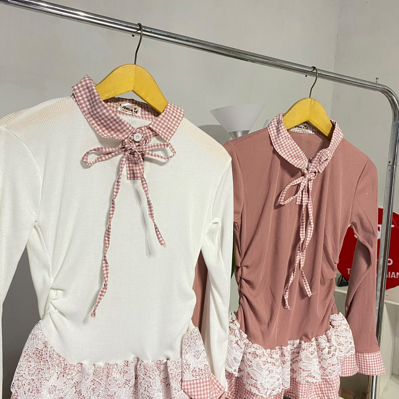 Atasan wanita  keyla peplum