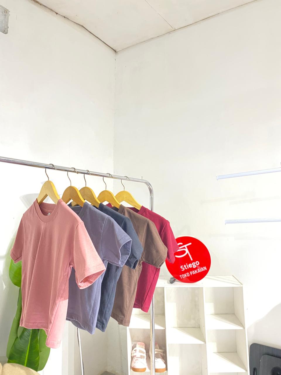 Atasan wanita kaos basic crop top slim